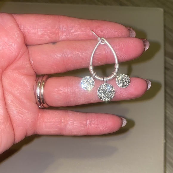 Variety Earring Bundle! - Picture 5 of 6